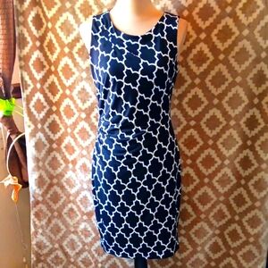 Wortgington Black And White Sleevless Dress